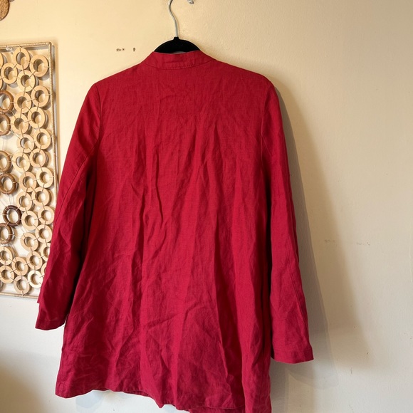 Its a new vision medium red linen oversized blazer/ blouse…. - Picture 8 of 9